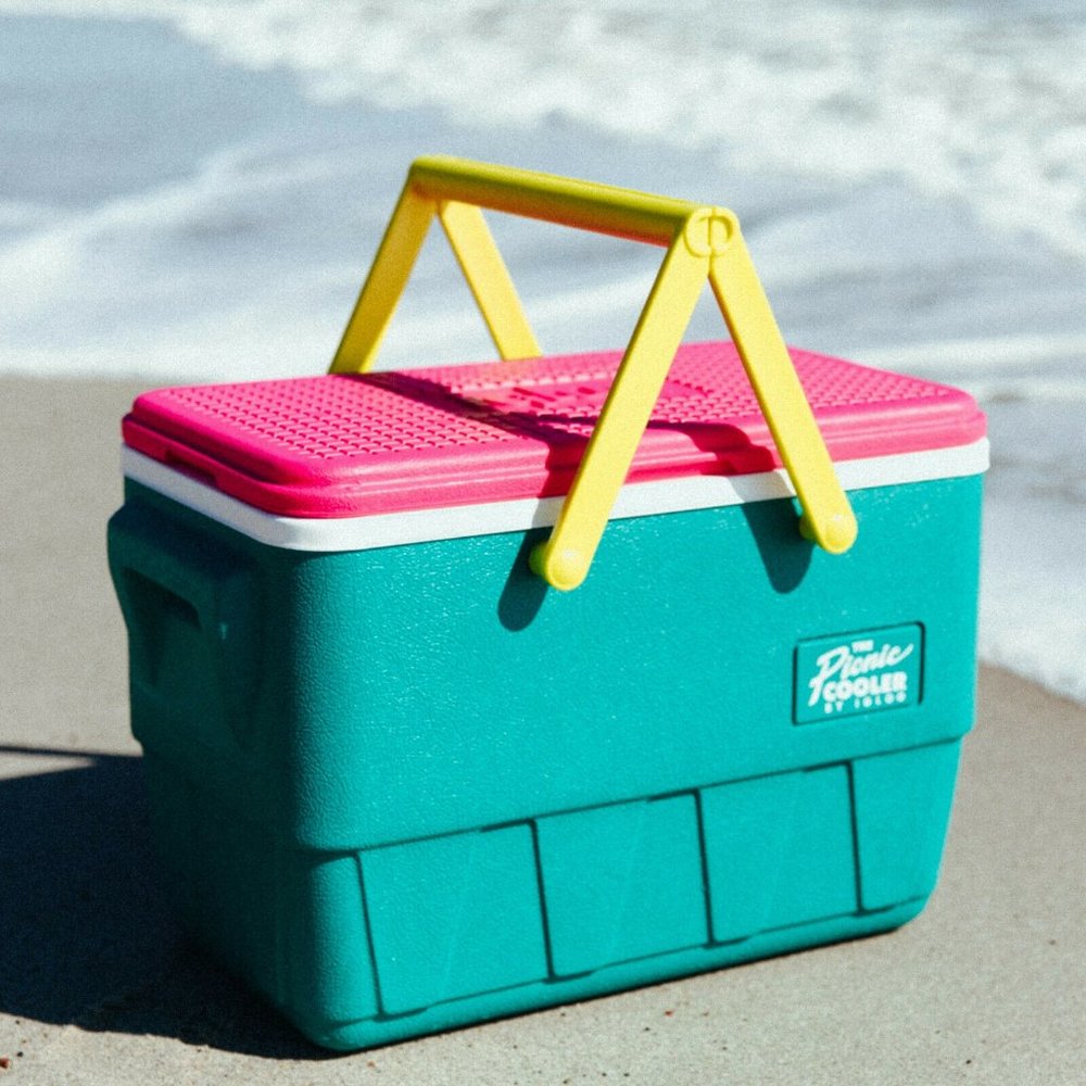 Igloo Picnic Cooler - Picture 2 of 6